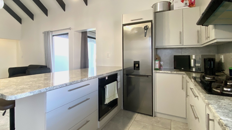 3 Bedroom Property for Sale in Atlantic Waves Estate Western Cape